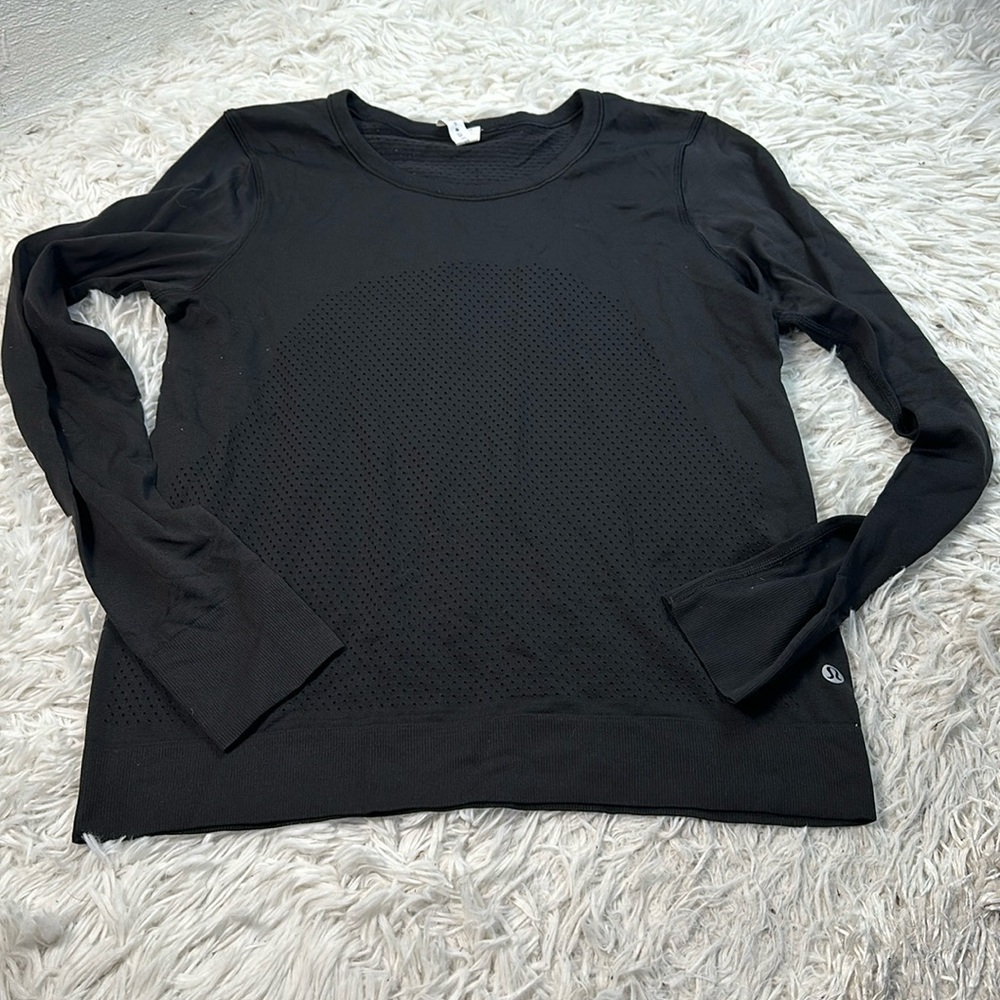 Lululemon Breeze By Long Sleeve Black / Black